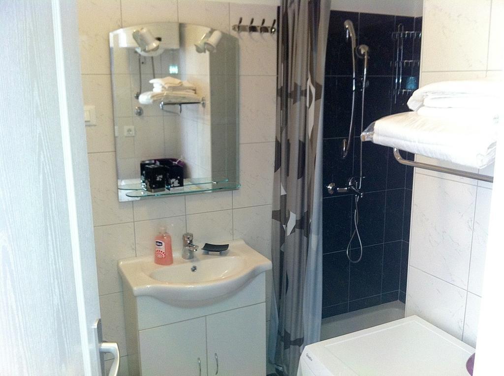 Apartment Teuta Zára Szoba fotó